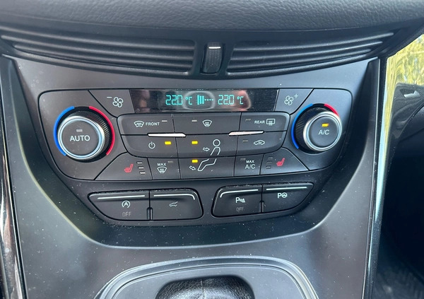 Ford Kuga cena 84900 przebieg: 172000, rok produkcji 2018 z Szczecinek małe 326